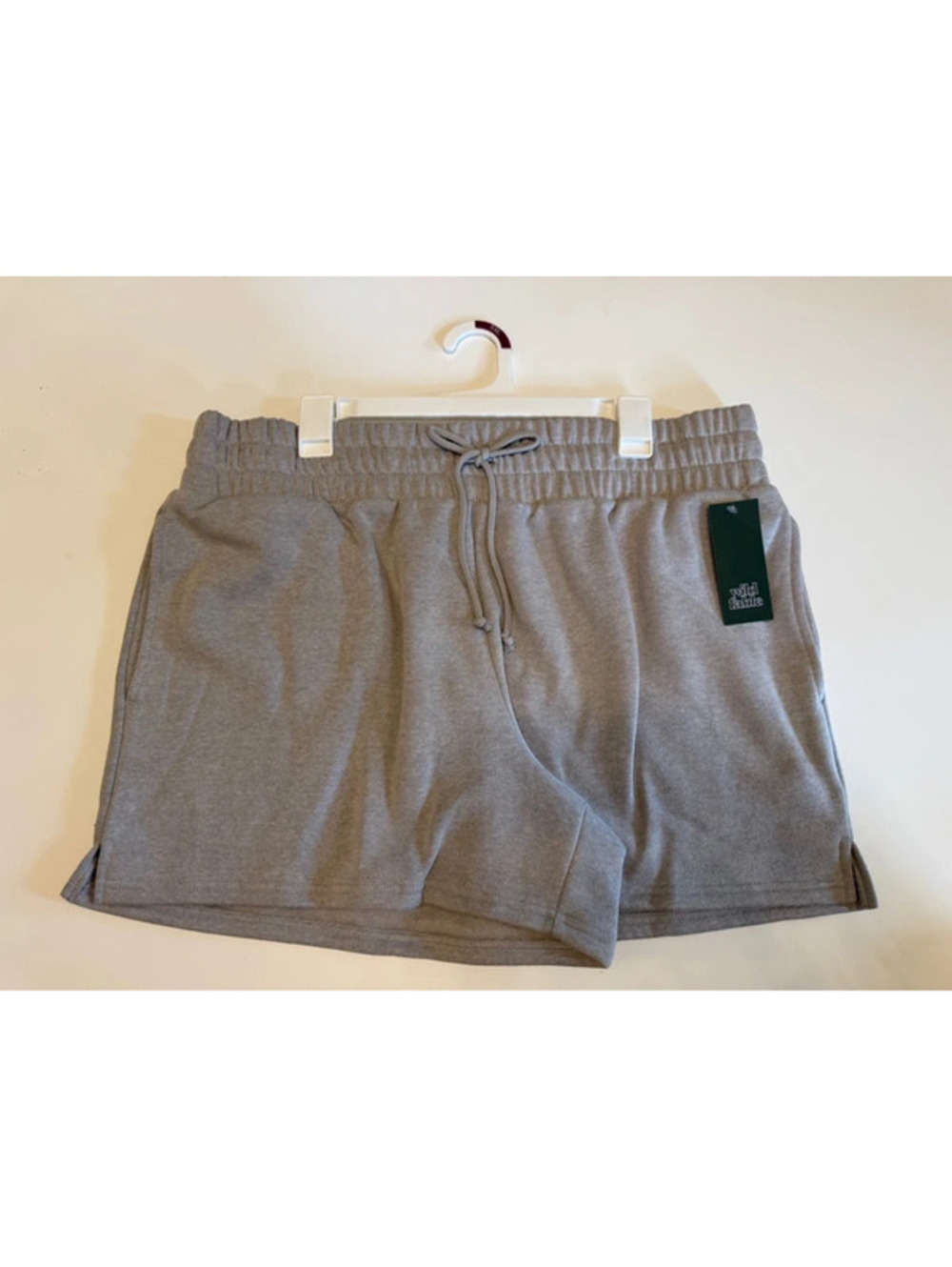 New Women’s XXL Wild Fable Light Grey Shorts